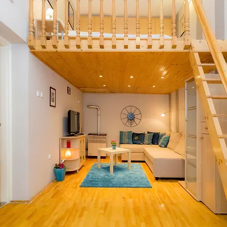 Souper Downtown-kiraly Street Apartment