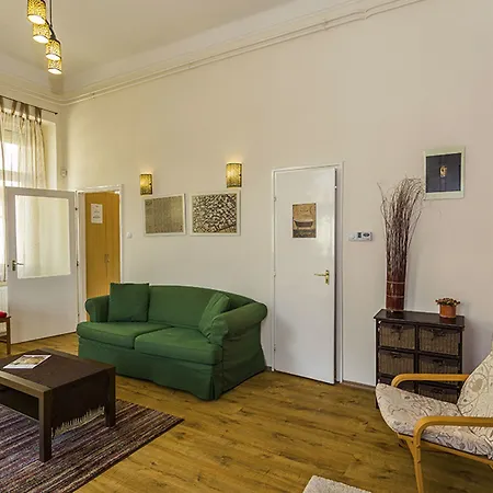 Souper Downtown-kiraly Street Apartment *
