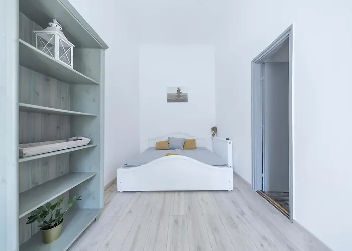 Souper Downtown-kiraly Street Appartement