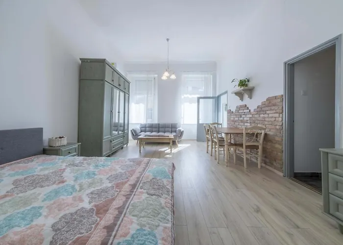 Souper Downtown-kiraly Street Appartement *