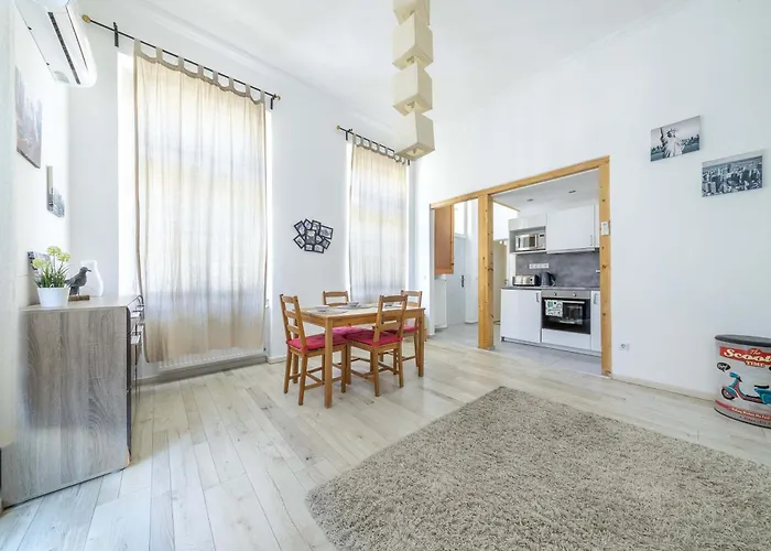 Appartement Souper Downtown-kiraly Street *