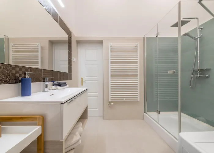 Souper Downtown-kiraly Street Appartement *